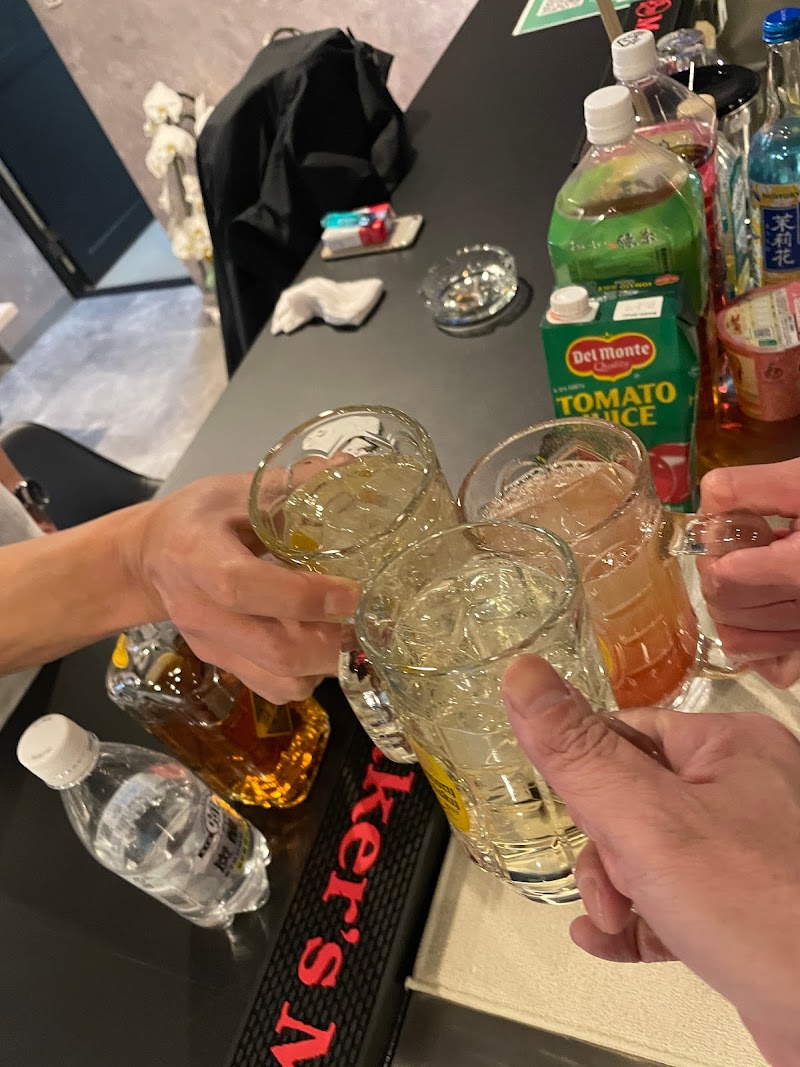 カラオケスナック& BAR face