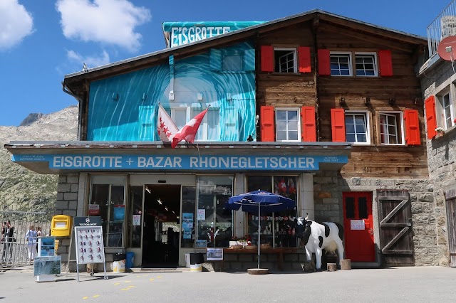 Grotte de Glace, Glacier du Rhône