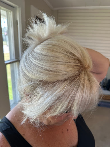 Salon Elle Rae - Thumbnail