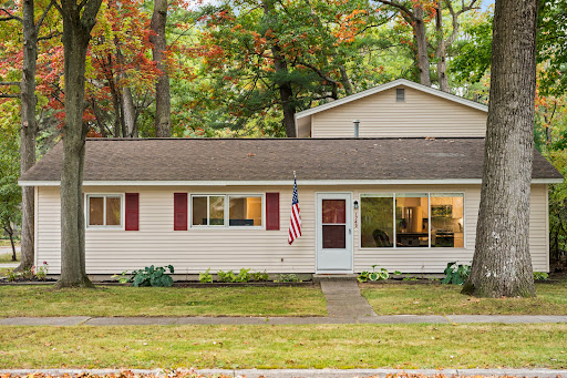 Blue Lakes Real Estate Group, Key Realty - Thumbnail
