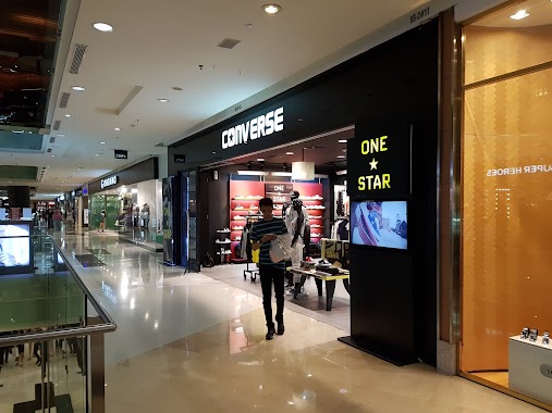 Converse Grand Indonesia, Author: Wibisana Jusuf