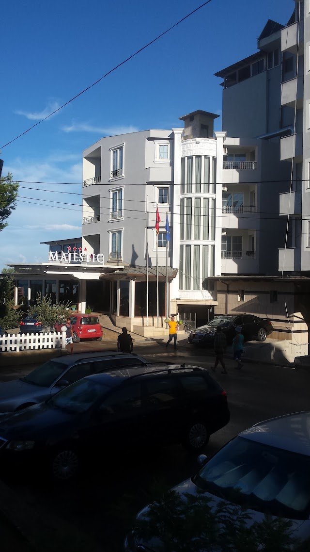 Hotel Majestic