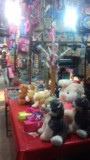 Bodega Aurrera, Renacimiento - Thumbnail