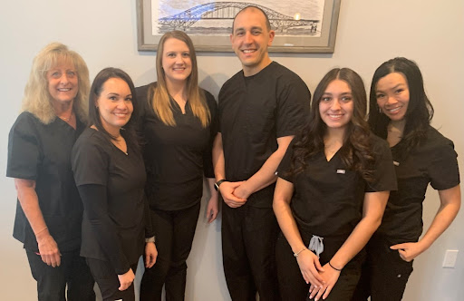 Amity Harbor Dentistry - Scott Levitz, DDS
