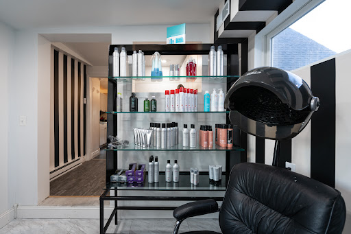 Cache Lauren: The Salon - Thumbnail