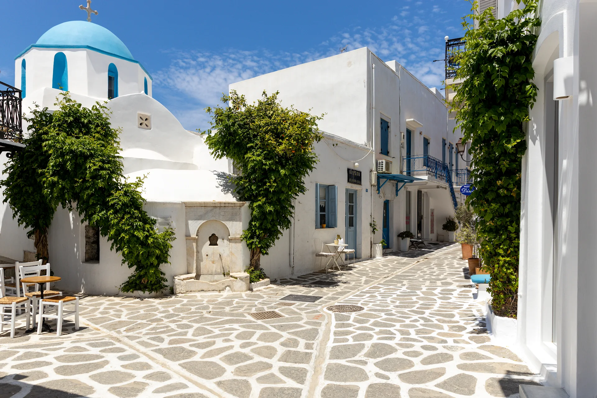 Hotel Dina