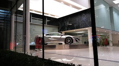 Photos of Al Mulla Acura