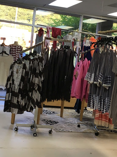 3Generations Boutique - Visual
