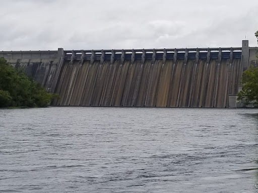 Bull Shoals-White River Trout Dock - Thumbnail