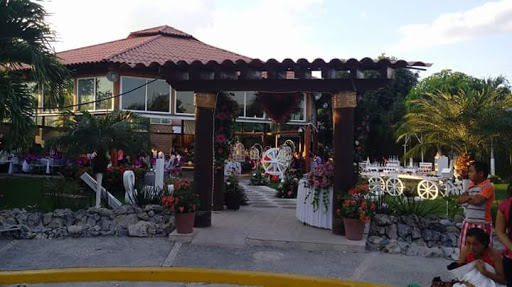 Salon Hacienda El Capire - Thumbnail