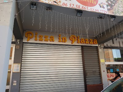 Photos of Pizza in Piazza