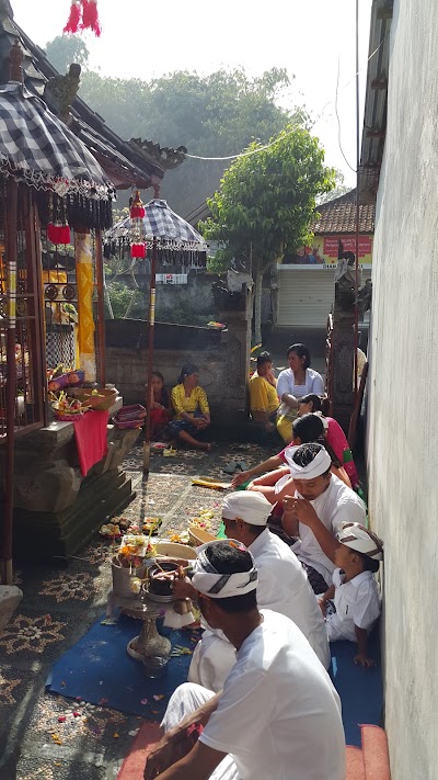 Photos of Pande Juniartha Maris I Putu