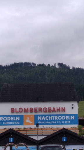 Parkplatz Blombergbahn - Thumbnail