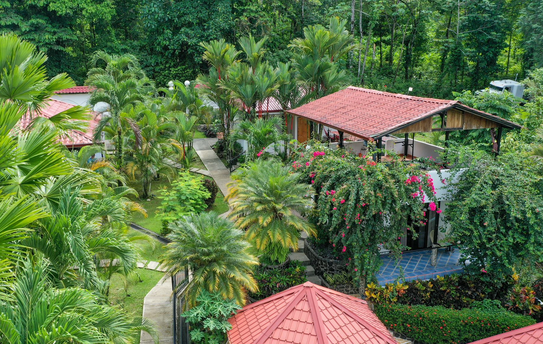 The Scarlet Villas