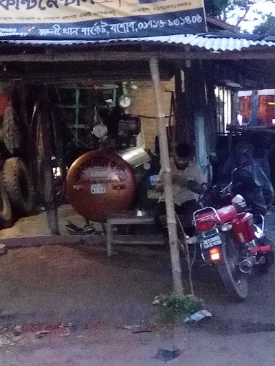 Photos of Ranks Motors Workshop Ltd.