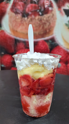Strawberry Rv - Thumbnail