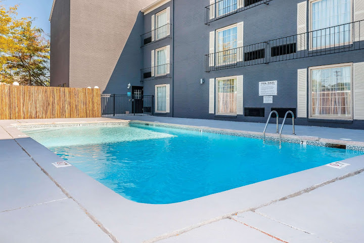 The Blu Hotel, Blue Ash - Cincinnati by null