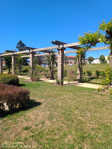 Rose Garden Berland - Thumbnail