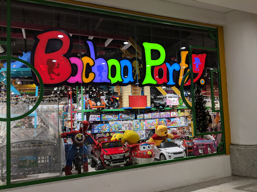 skechers lucky one mall