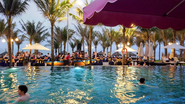 Nhà Hàng Hội An Silk Beach Club