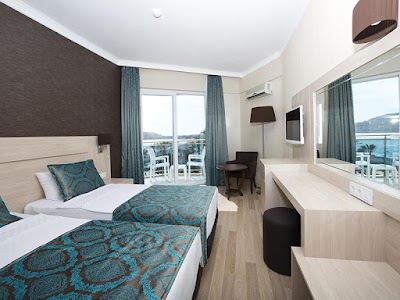 Photos of Parador Beach Hotel