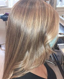 Photo n°14 de Plays coiffure à Le Cannet (Salon de coiffure)