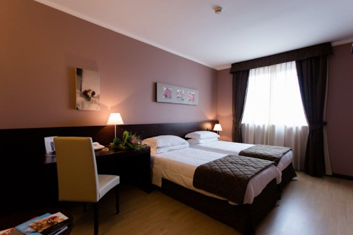 Air Palace Hotel - Thumbnail