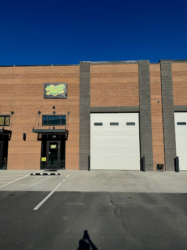 Green Light Garage Logo