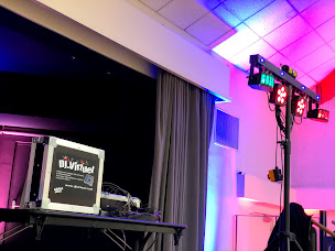 Photo n°1 de BLS 28 Location de Matériel Evénementiel à Chartres (Karaoké vidéo)