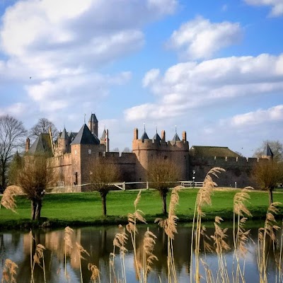 Doornenburg Castle