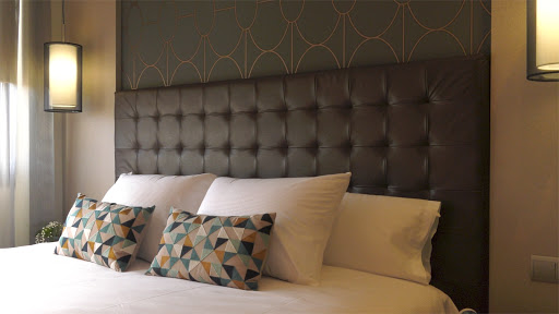 Up Rooms Banyoles - WEB OFICIAL