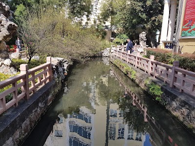 Photos of Lou lim iol garden