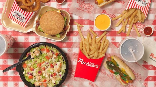 Portillo's Chicago – Canal and Taylor