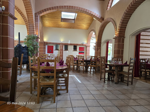 Photo de Restaurant Hôtel Logis L'Enclos Donneville à Donneville (31450)