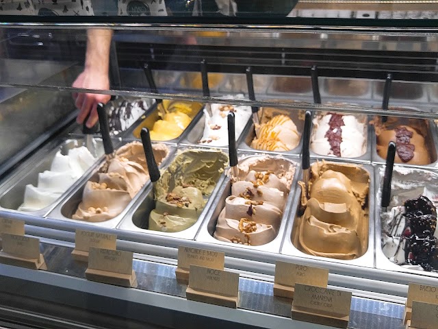 Puro Gelateria Caffetteria Sorrento