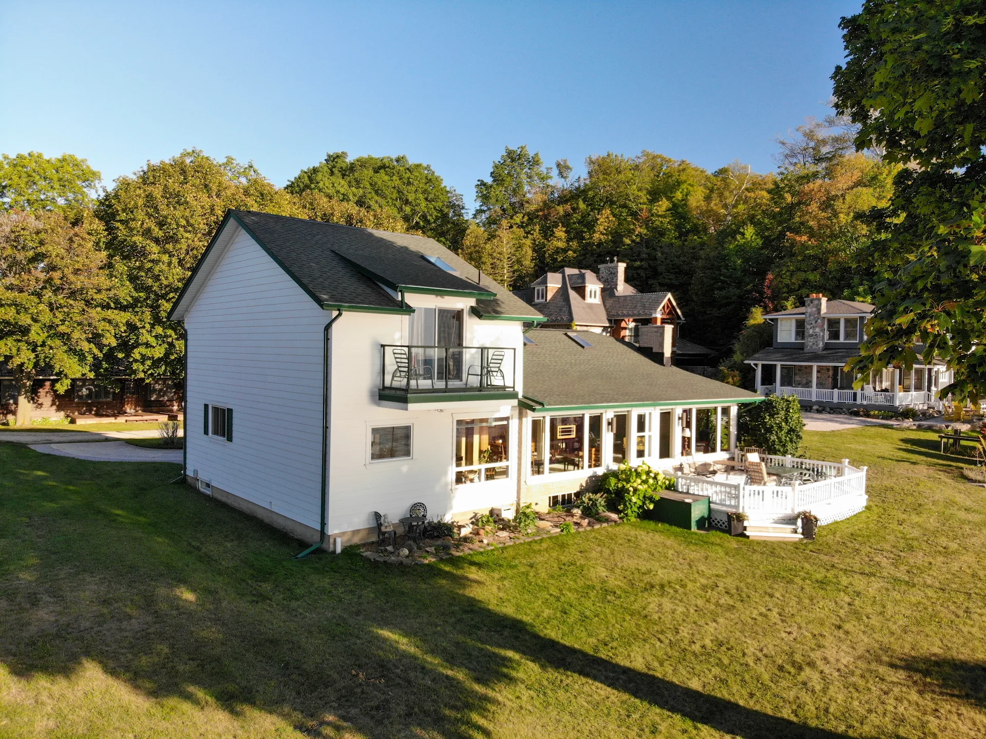 MacArthur Park Cottage