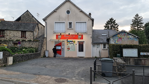 Photo 4 - DISTRIBUTEUR PIZZA la tour de Pise