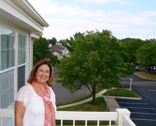 Lisa Candella-Hulbert, Realtor, Berkshire Hathaway Fox & Roach, Princeton - Thumbnail