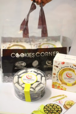 Ina Cookies Duren Sawit, Author: Tika Rahayu