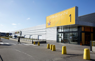 Photo n°76 de Centre commercial Cité Europe à Coquelles (Magasin de sous-vêtements)