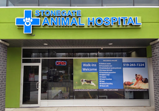 Stonegate Animal Hospital Logo
