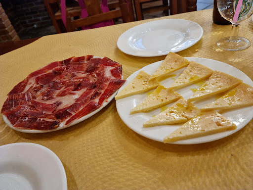 Restaurante Bodegón Abuelo Curro - Thumbnail