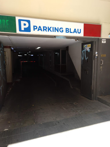Parking Blau - Thumbnail