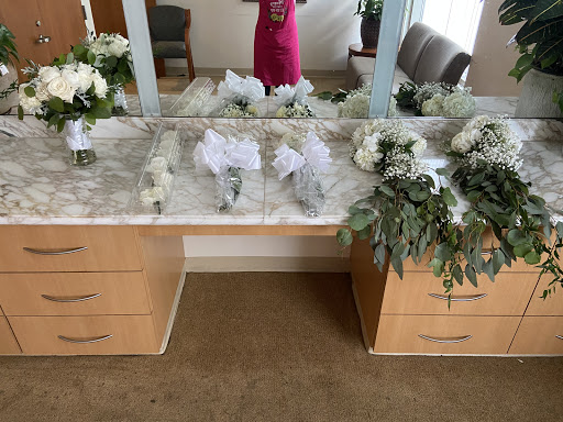 Munoz Flower Shop