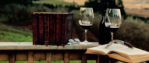 Dundee Wine Library - Visual
