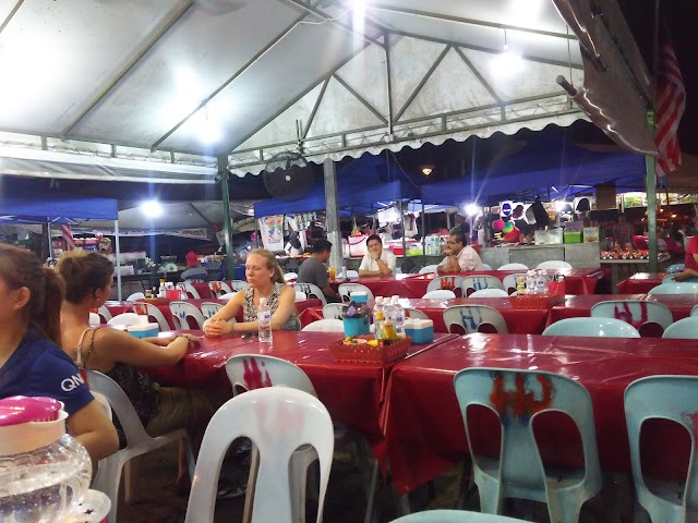 Todak Waterfront Hawker Center 海鮮大排擋