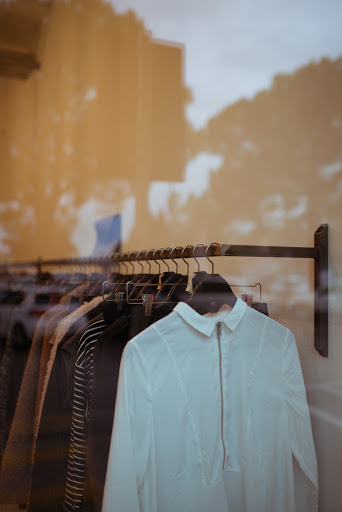 BIG-ONE Store - Visual