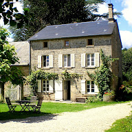 Les Quatre Saisons - Camping & Gîtes à Soubrebost