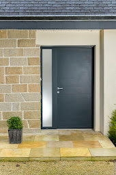 Photo n°49 de Déco Réno Habitat - Art & Fenêtres - Stores-Pergola RENSON-Puget-sur-Argens à Puget-sur-Argens (Fournisseur de fenêtres)