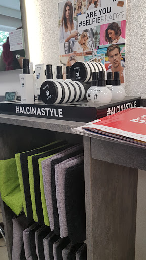 Anna Wurzer Friseursalon Christl Flierl